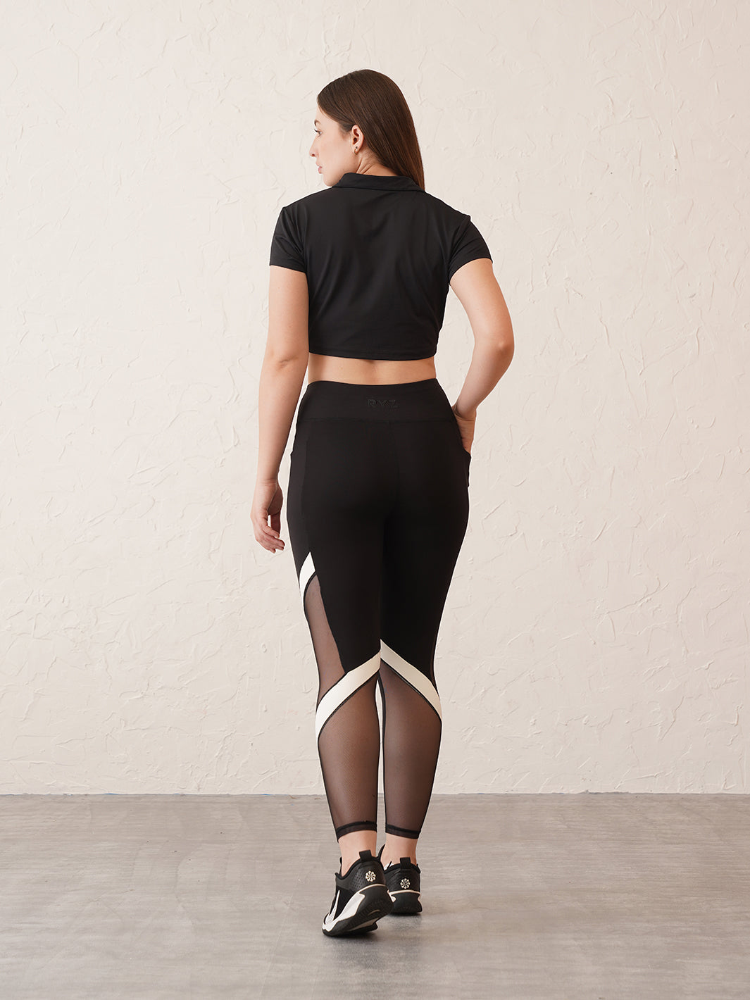 Enhance Performance Mesh leggings with Pockets | Original Softretch®