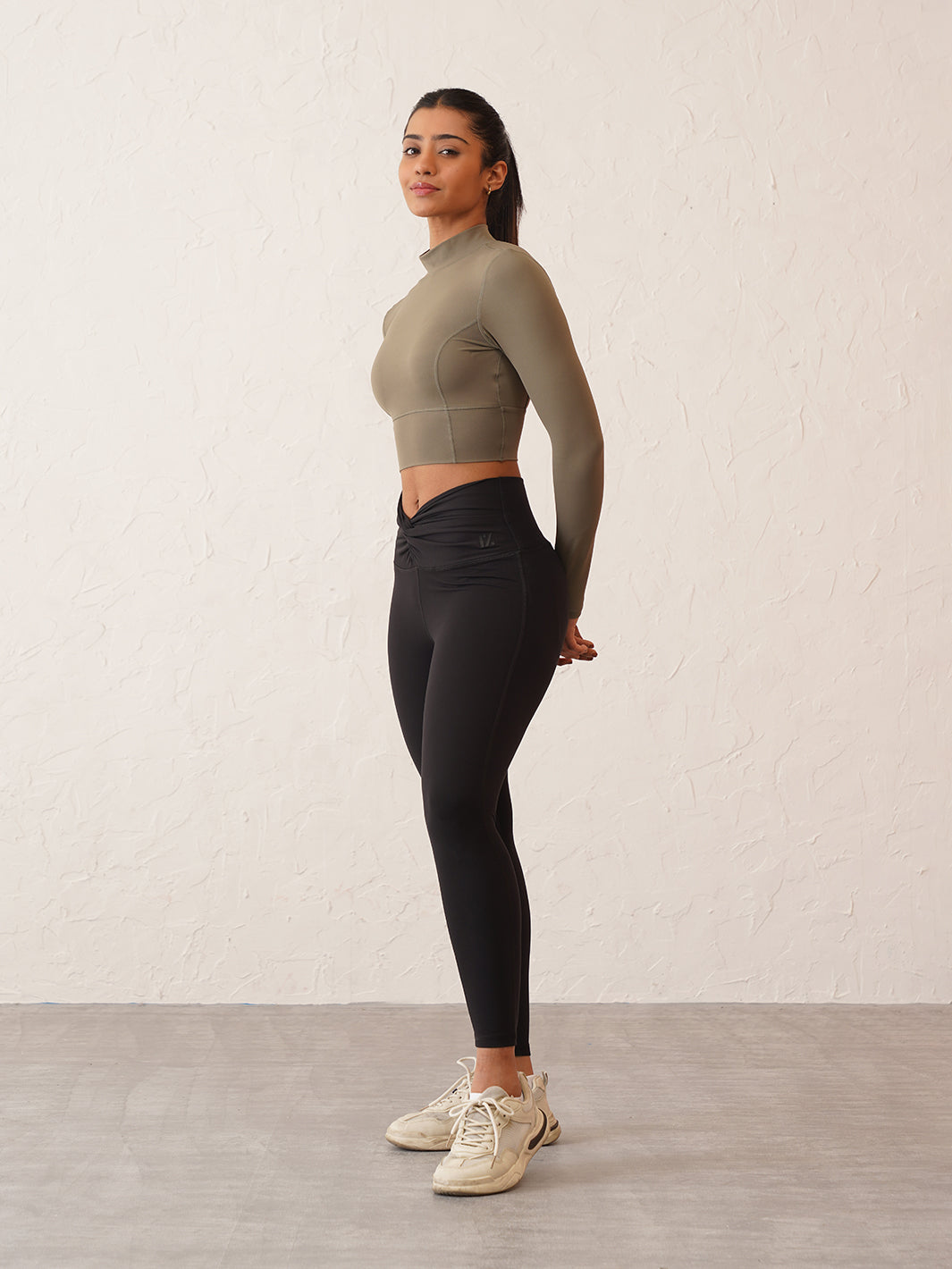 Swoosh Sports Top | Full sleeves (OG)