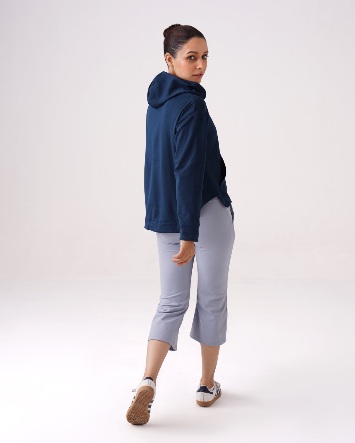 ️🔥 Enhance Hoodie - Warm (light Weight) (T)