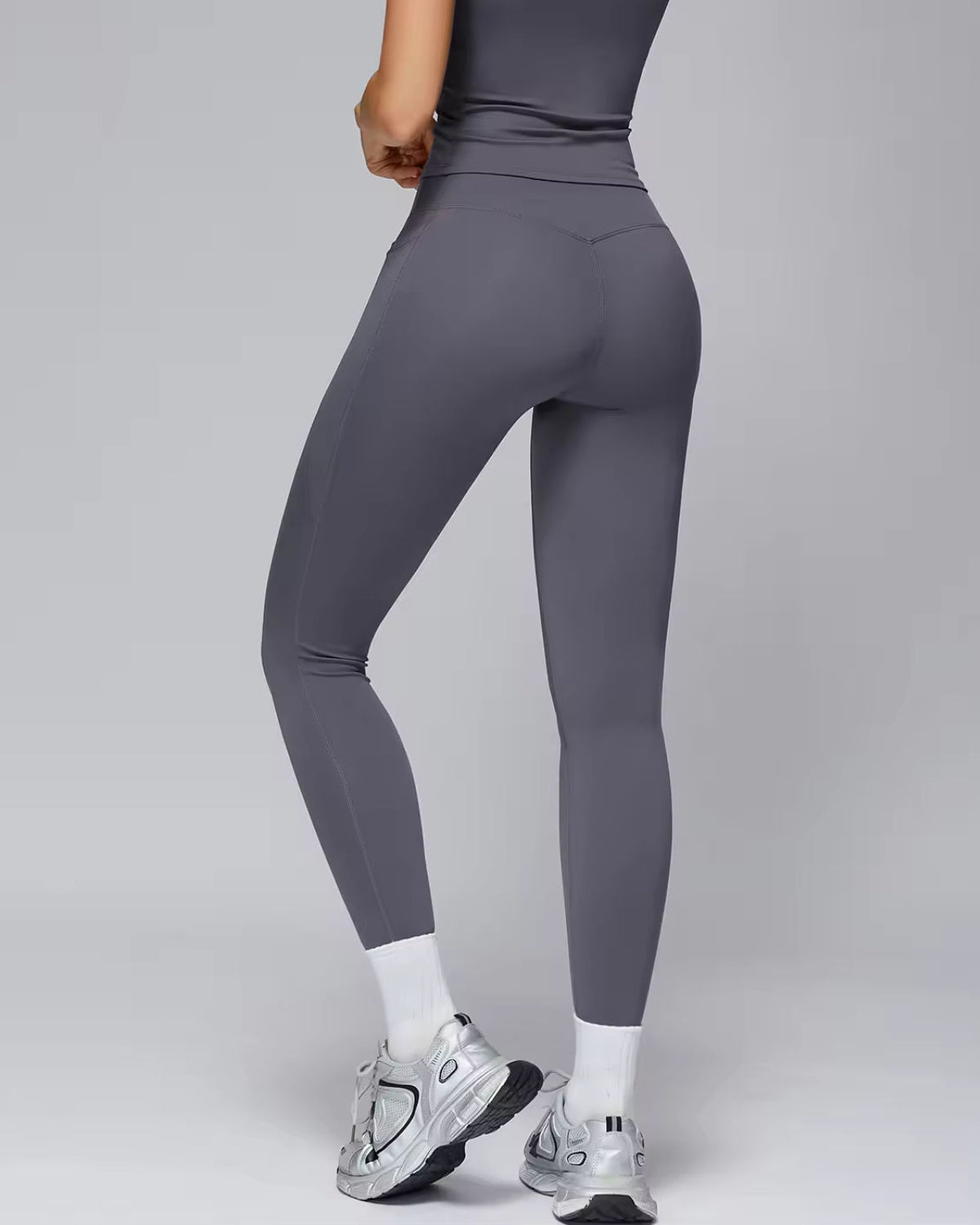 Signature Sculpt Active Set | Padded Tank + High-Waist Pocket Leggings | No Front Seam | Softretch® (Slate Grey)