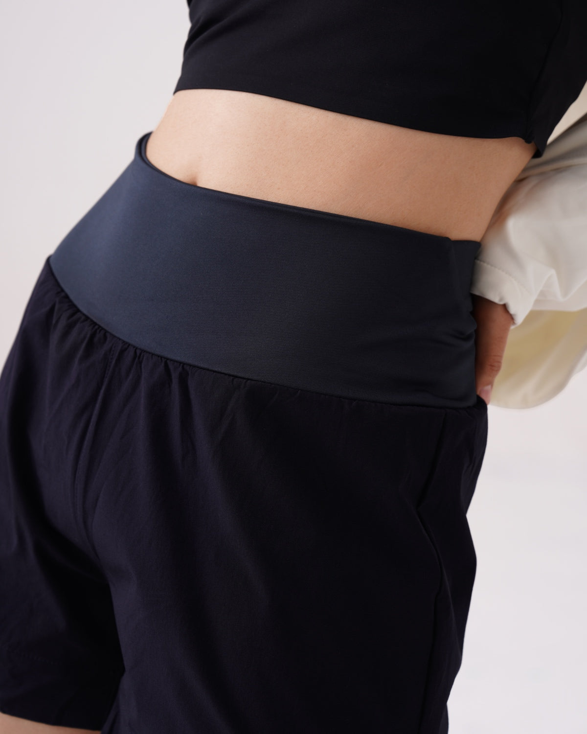 Swoosh Crossbelt Shorts (NV)