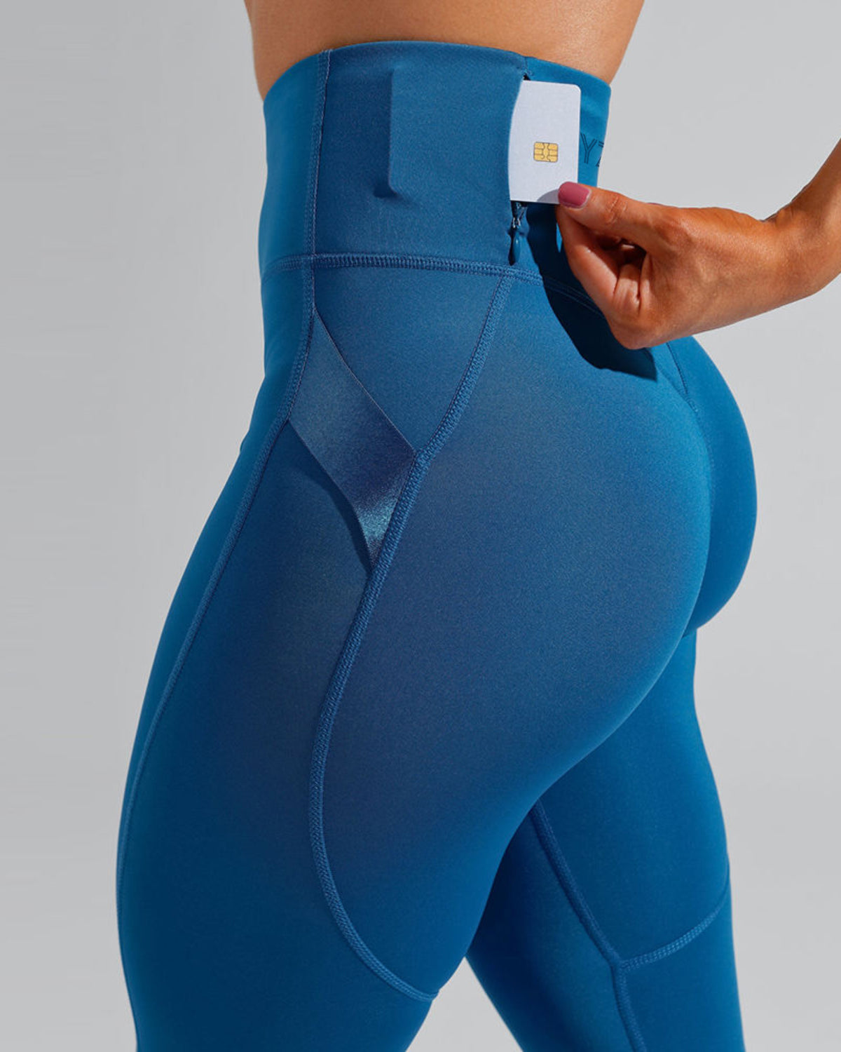 Swoosh Sculpt Performance Leggings | Booty Sculpt | Towel Holder | Hidden Waist Pocket | No Front Seam | Softretch®