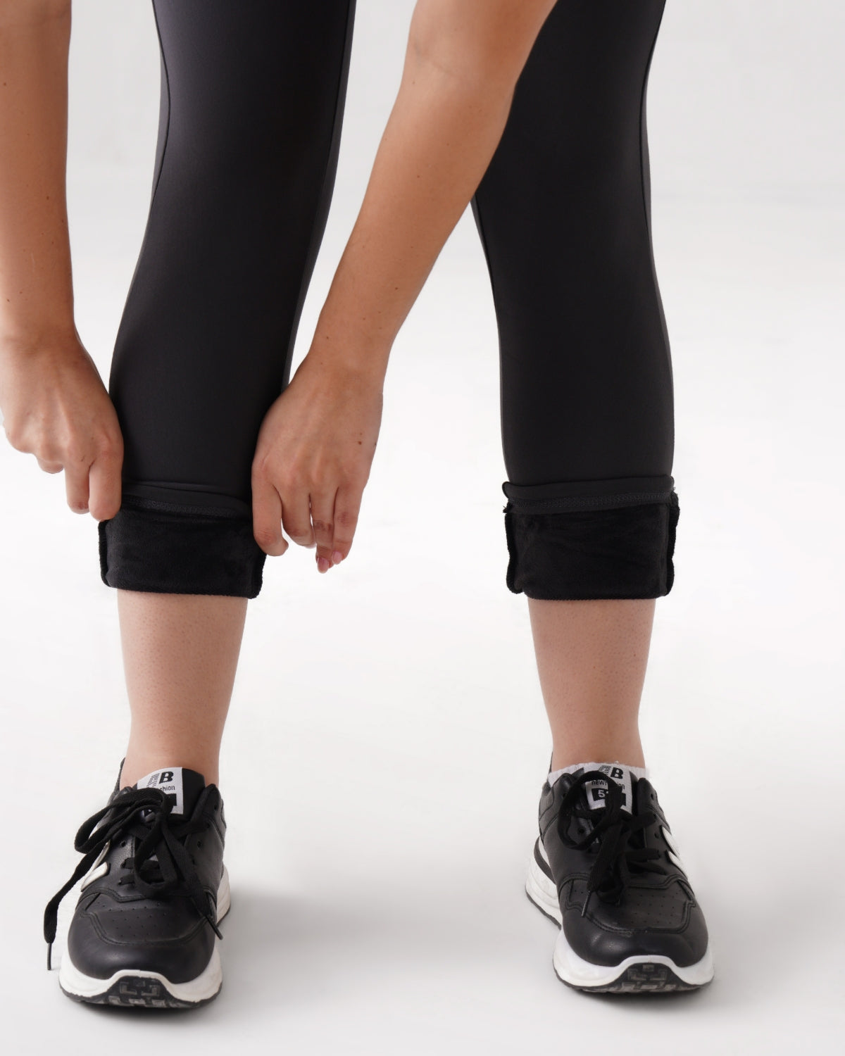 Warm-strech Leggings with Pockets | Furry Warmth (G)