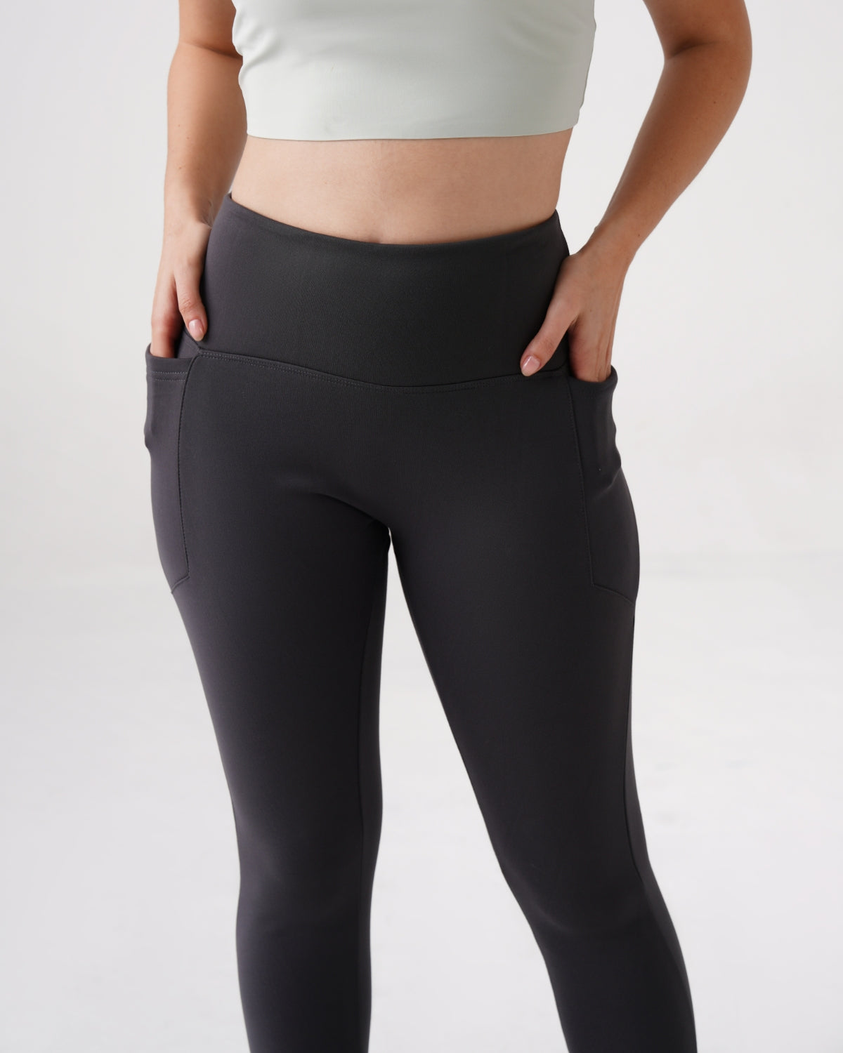 Warm-strech Leggings with Pockets | Furry Warmth (G)