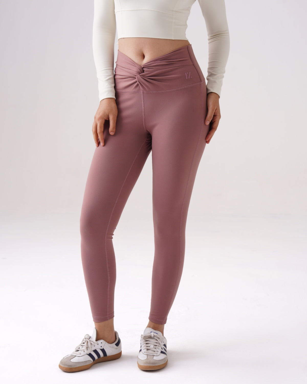 Core  Designer Waist Leggings | Knot Blot (CO)