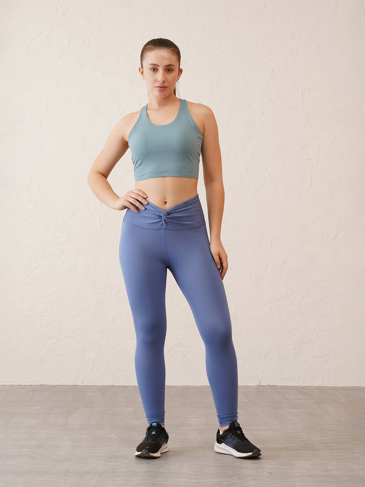 Blue Bow Fitness Look | Sports Bra Vest & Designer Waist Leggings