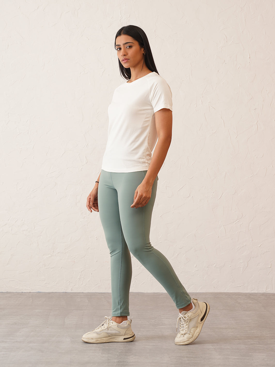 Core Comfy Mesh Back T-Shirt | Relaxed fit (W)
