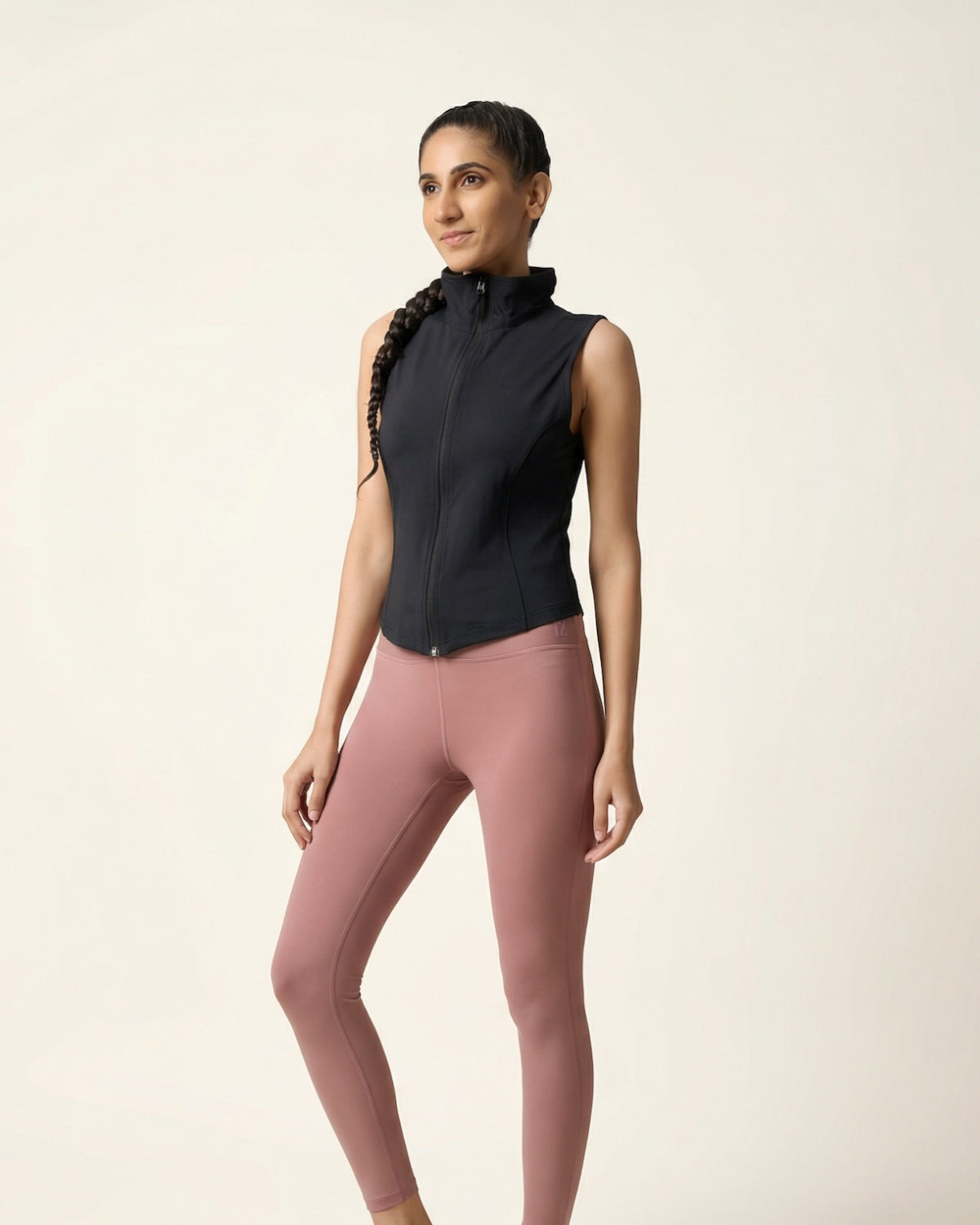 कोर बिना आस्तीन का जैकेट