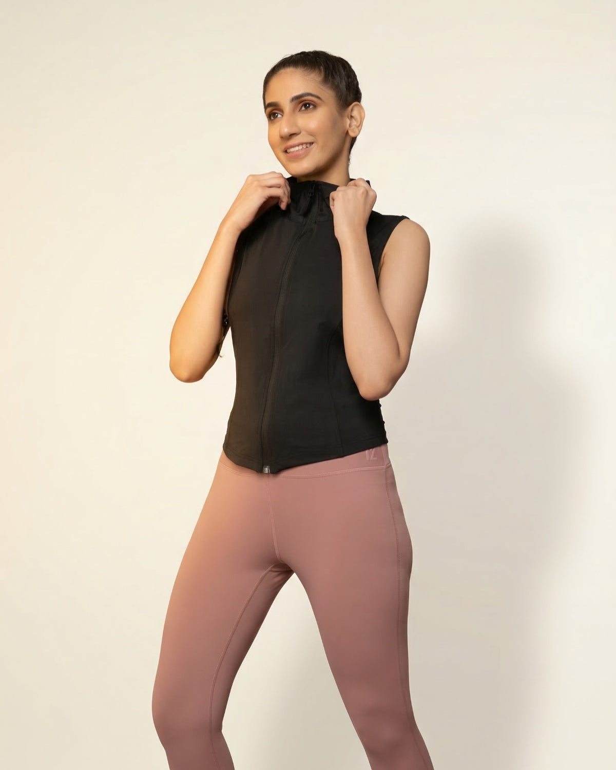 कोर बिना आस्तीन का जैकेट