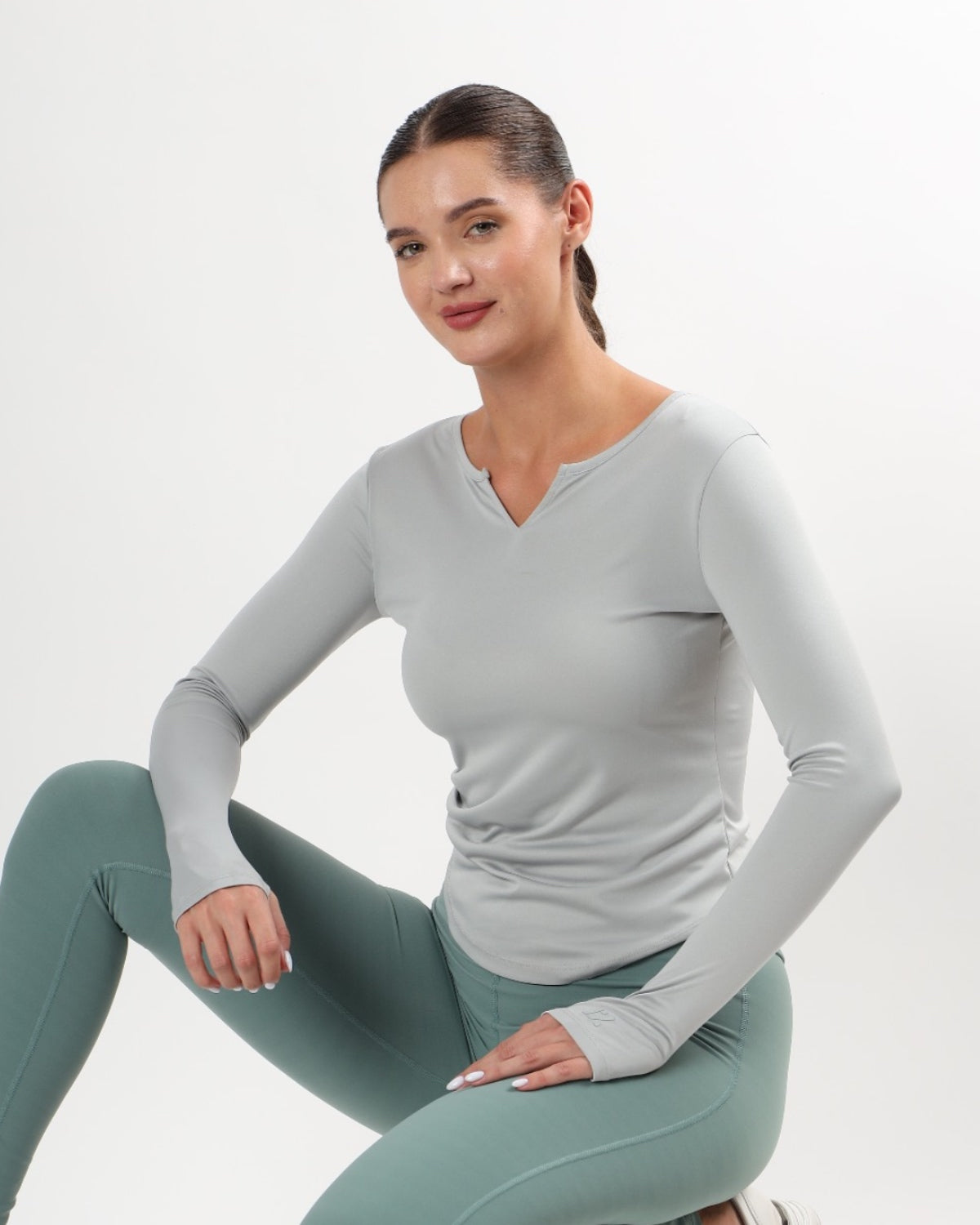 Swoosh Light Weight Slim Fit Top